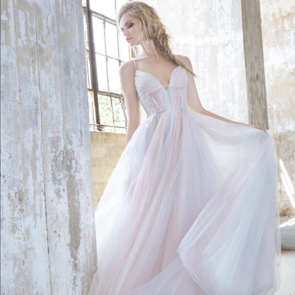 Hayley Paige Occasions Dresses & Skirts - Hayley Paige Hawthorne Gown size 4